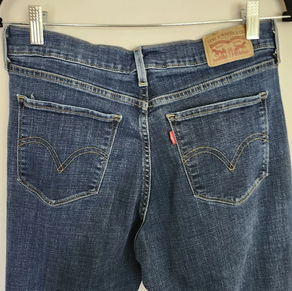 Levis Classic Straight Dark Wash size 10 - Picture 8 of 9